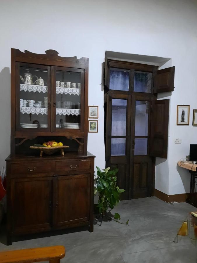 Domo Sedda Villa กัลเตลลิ ภายนอก รูปภาพ
