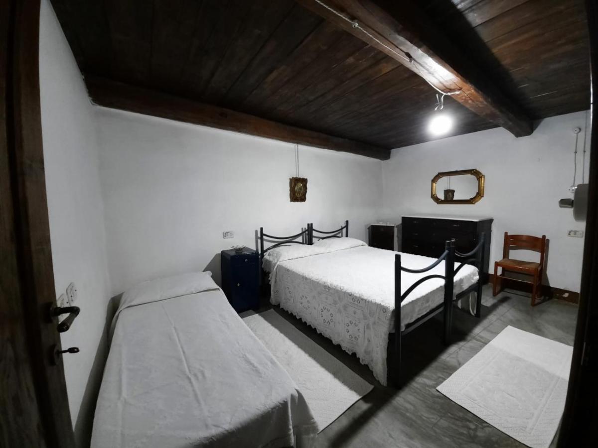 Domo Sedda Villa กัลเตลลิ ภายนอก รูปภาพ